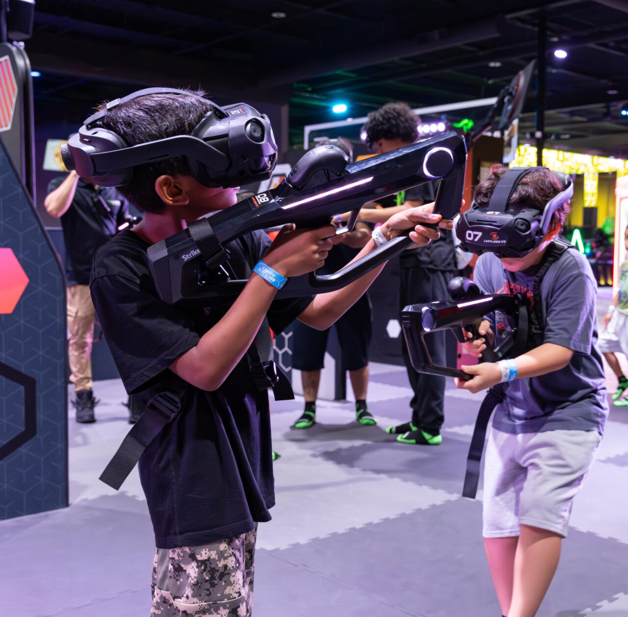 Virtual reality attraction with kids playing